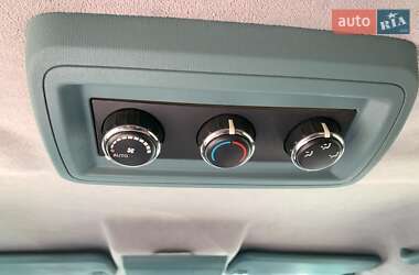 Внедорожник / Кроссовер Dodge Journey 2010 в 