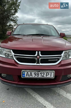 Внедорожник / Кроссовер Dodge Journey 2011 в 