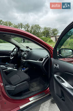 Внедорожник / Кроссовер Dodge Journey 2011 в 