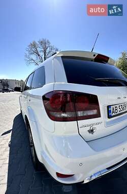 Внедорожник / Кроссовер Dodge Journey 2015 в 