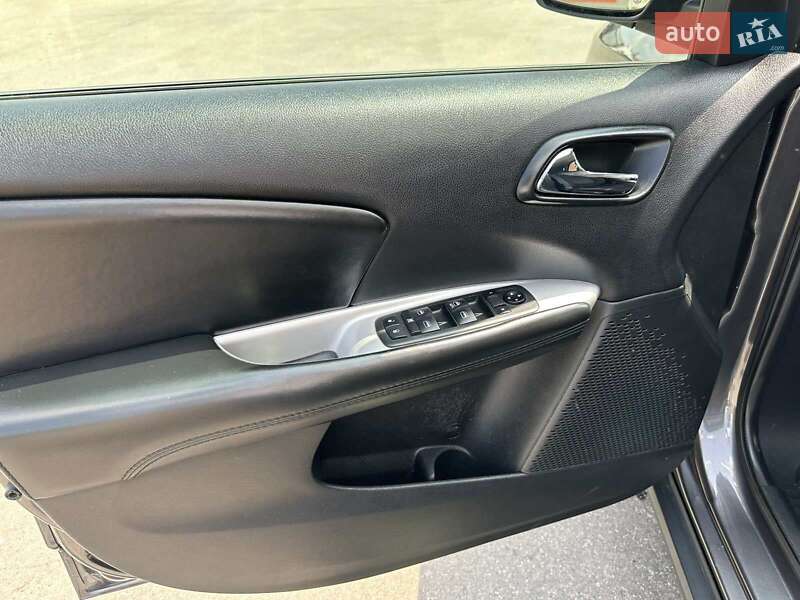 Внедорожник / Кроссовер Dodge Journey 2019 в Виннице