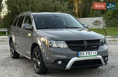 Позашляховик / Кросовер Dodge Journey 2020 в 