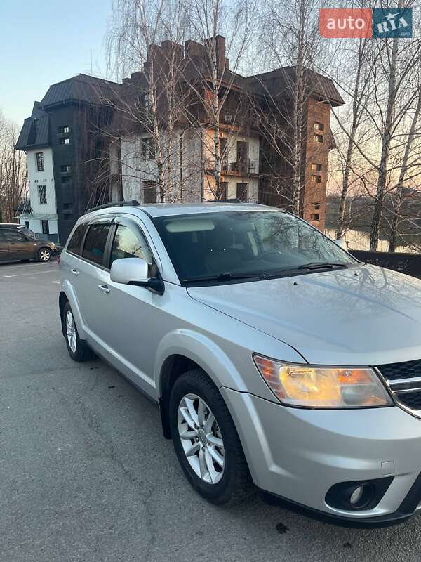 Внедорожник / Кроссовер Dodge Journey 2013 в Ровно