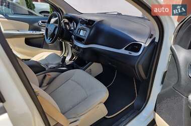 Внедорожник / Кроссовер Dodge Journey 2014 в 