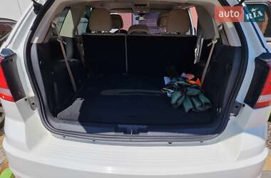 Внедорожник / Кроссовер Dodge Journey 2014 в 