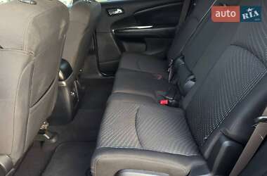 Внедорожник / Кроссовер Dodge Journey 2018 в 
