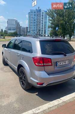 Внедорожник / Кроссовер Dodge Journey 2018 в 