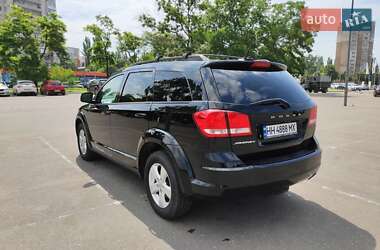 Внедорожник / Кроссовер Dodge Journey 2015 в 