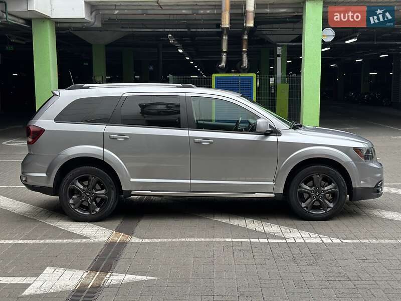 Внедорожник / Кроссовер Dodge Journey 2019 в Киеве