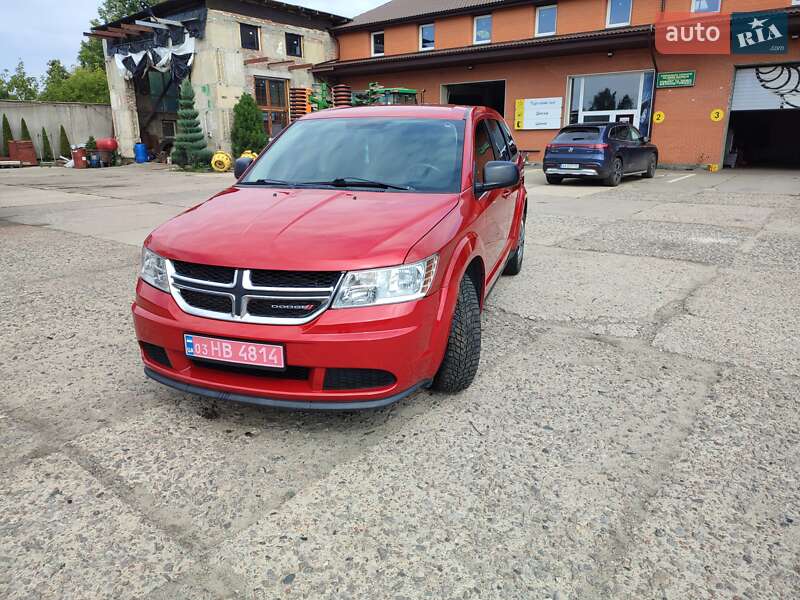 Внедорожник / Кроссовер Dodge Journey 2016 в Лубнах