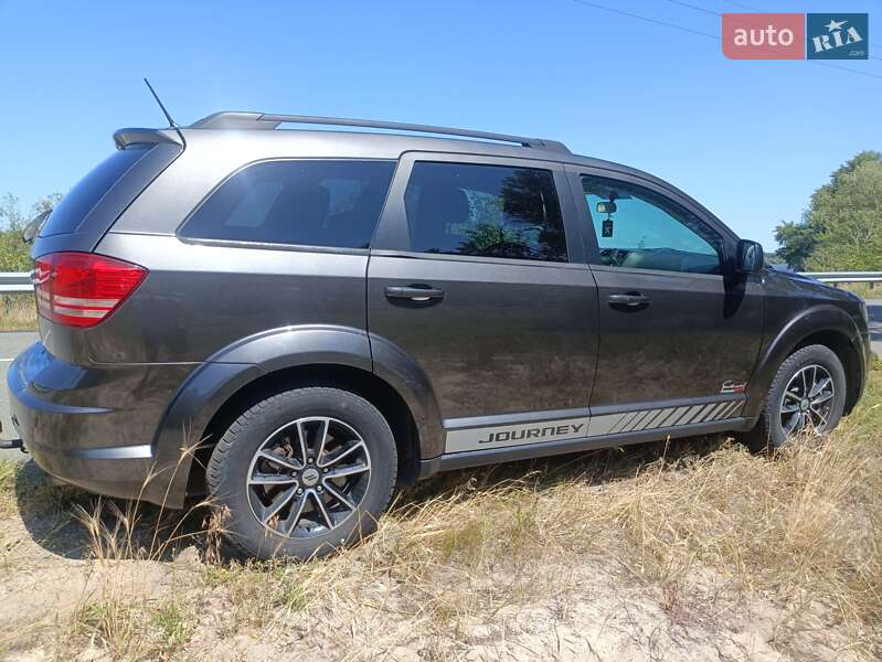 Универсал Dodge Journey 2018 в Киеве