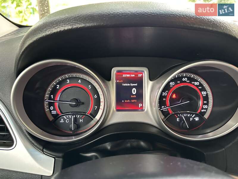 Внедорожник / Кроссовер Dodge Journey 2012 в Черновцах