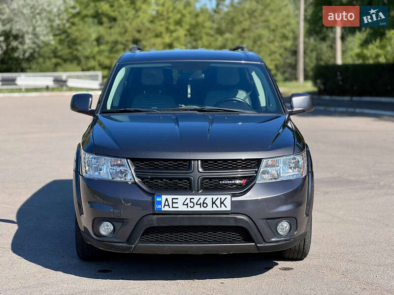 Внедорожник / Кроссовер Dodge Journey 2016 в Каменском