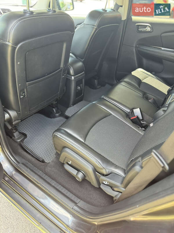 Внедорожник / Кроссовер Dodge Journey 2016 в Виннице