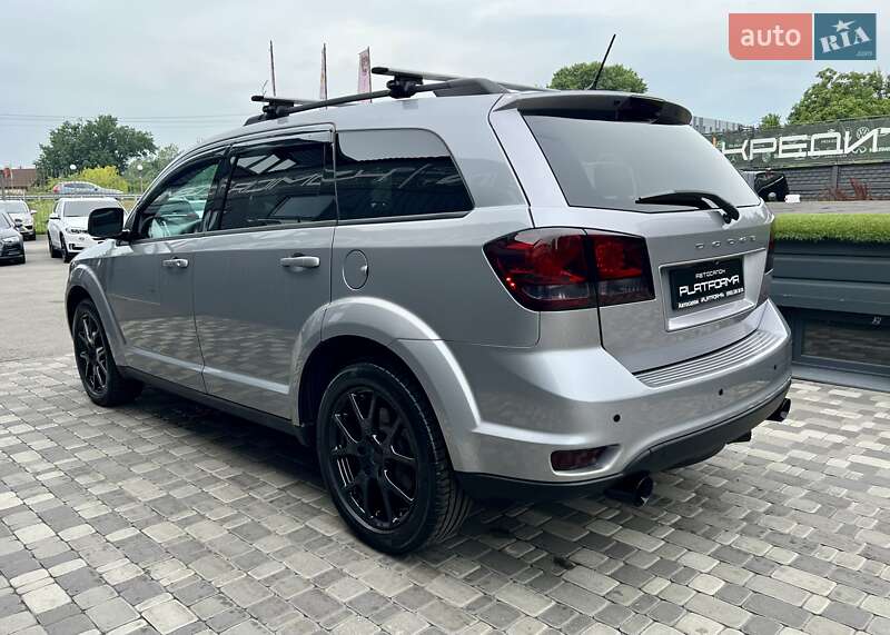 Позашляховик / Кросовер Dodge Journey 2016 в Києві