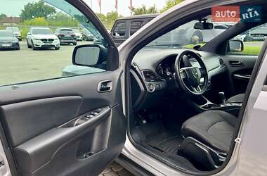 Внедорожник / Кроссовер Dodge Journey 2016 в 