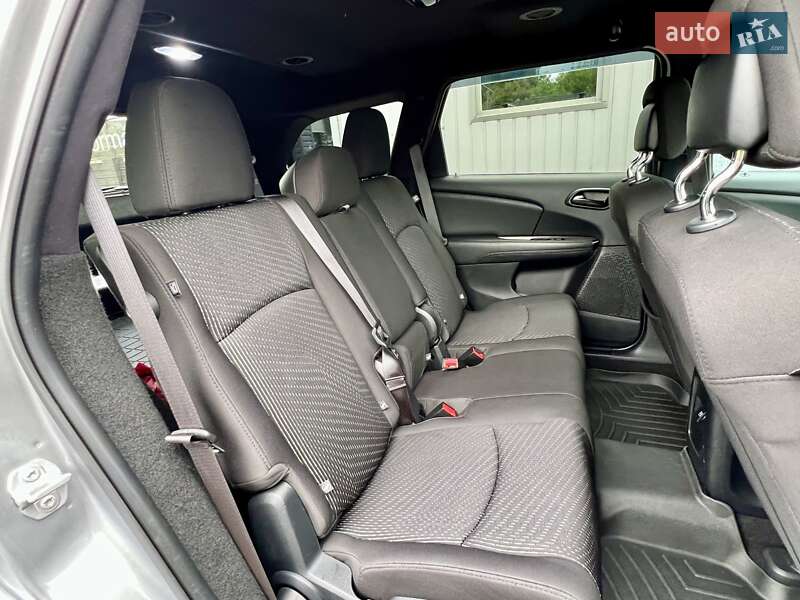 Позашляховик / Кросовер Dodge Journey 2016 в Києві