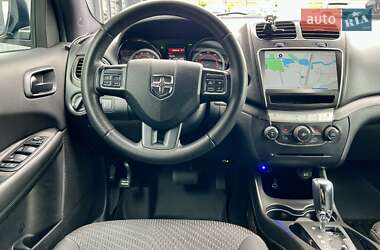 Внедорожник / Кроссовер Dodge Journey 2016 в 