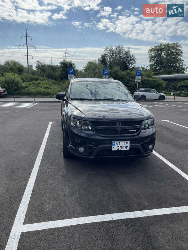 Позашляховик / Кросовер Dodge Journey 2015 в Львові