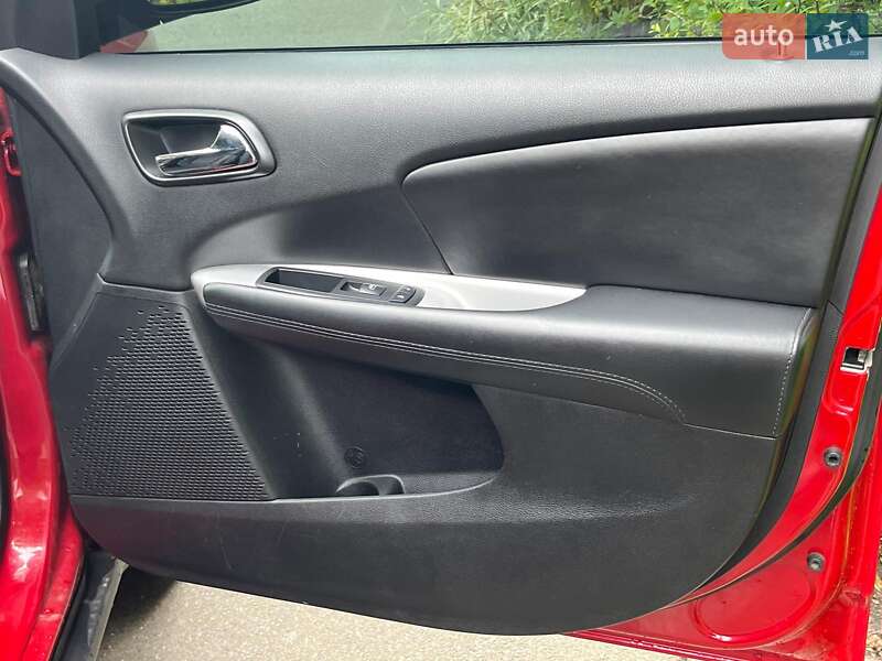 Внедорожник / Кроссовер Dodge Journey 2017 в Киеве фото 28 Внедорожник / Кроссовер Dodge Journey 2017 в Киеве