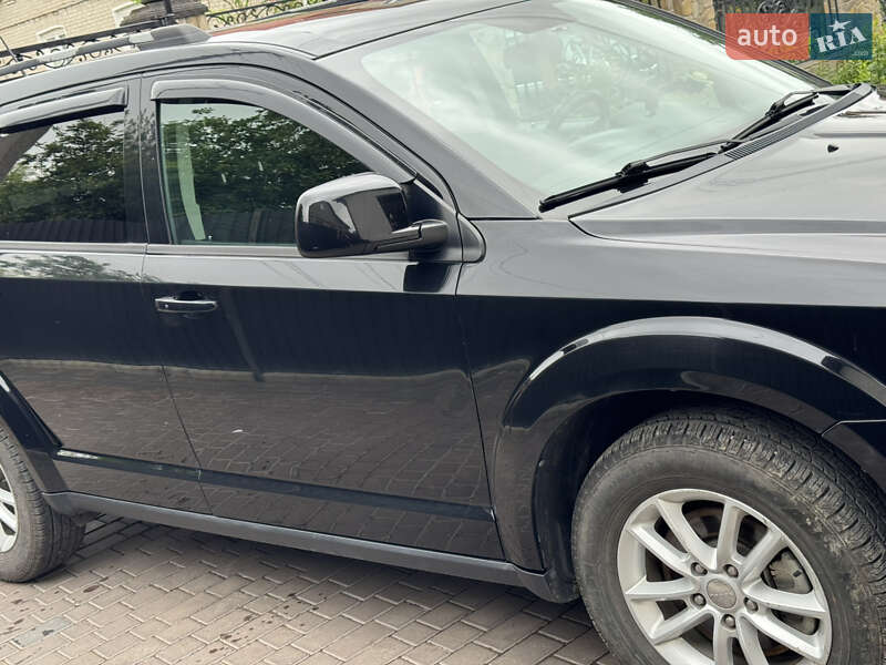 Позашляховик / Кросовер Dodge Journey 2017 в Нововолинську