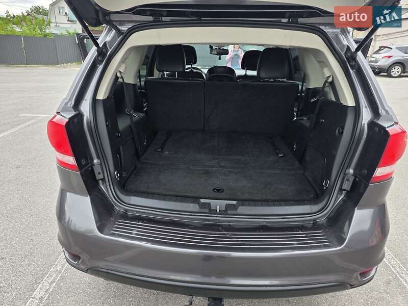 Внедорожник / Кроссовер Dodge Journey 2015 в Броварах