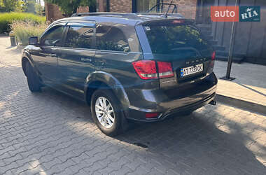 Позашляховик / Кросовер Dodge Journey 2016 в 
