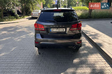 Позашляховик / Кросовер Dodge Journey 2016 в 