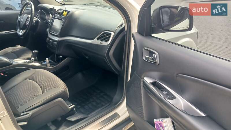 Внедорожник / Кроссовер Dodge Journey 2015 в Луцке