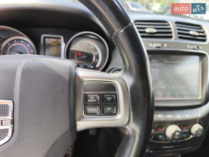 Внедорожник / Кроссовер Dodge Journey 2020 в Днепре