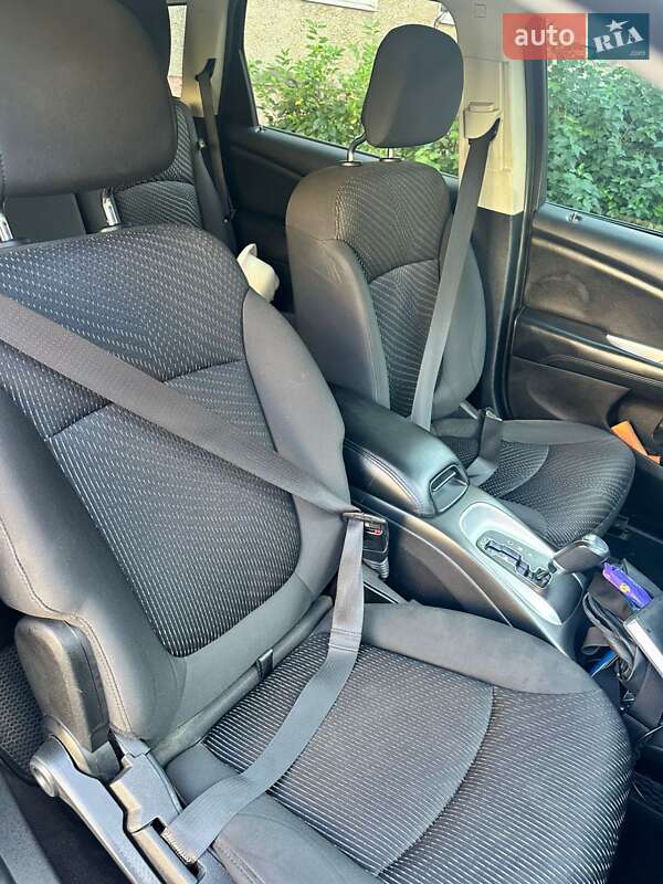 Позашляховик / Кросовер Dodge Journey 2016 в Івано-Франківську фото 8 Позашляховик / Кросовер Dodge Journey 2016 в Івано-Франківську