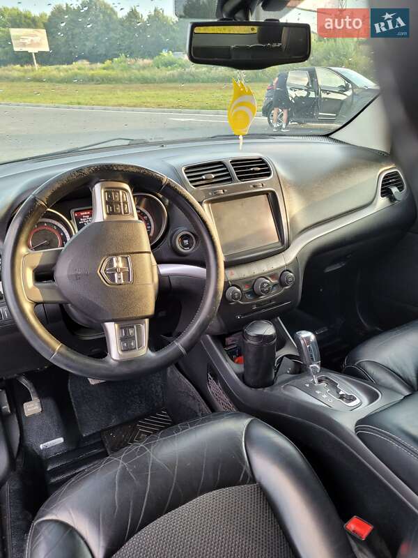 Внедорожник / Кроссовер Dodge Journey 2015 в Львове
