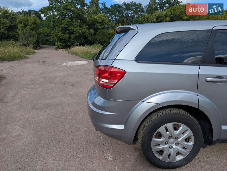 Внедорожник / Кроссовер Dodge Journey 2015 в Чернигове