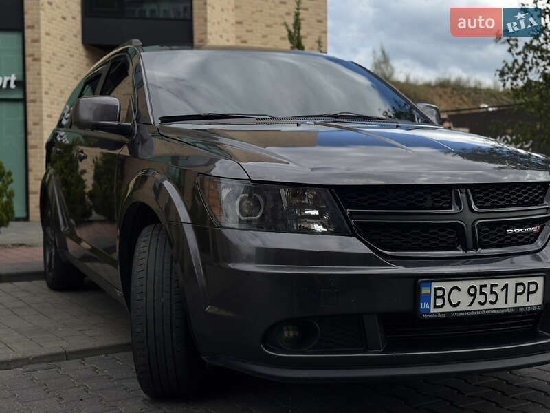Внедорожник / Кроссовер Dodge Journey 2018 в Хмельницком