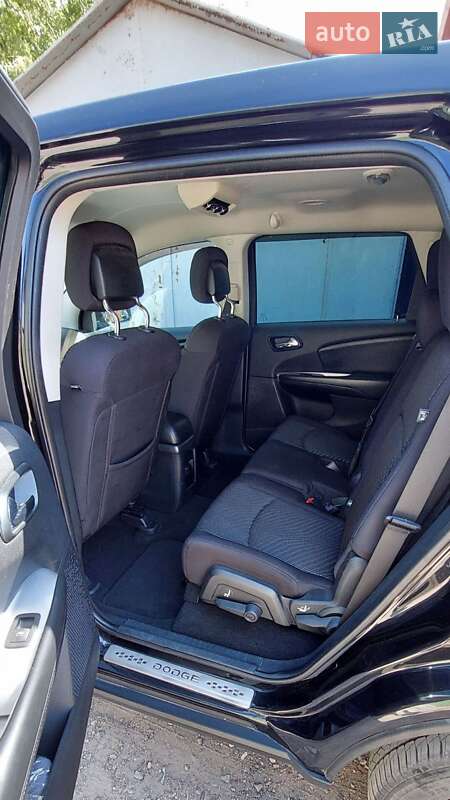 Внедорожник / Кроссовер Dodge Journey 2013 в Южном