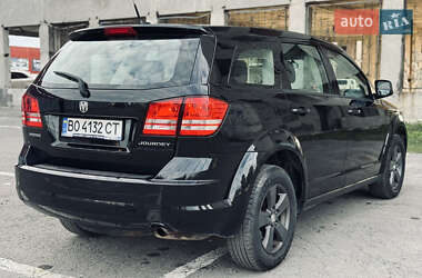 Внедорожник / Кроссовер Dodge Journey 2010 в 