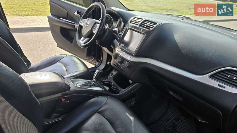 Внедорожник / Кроссовер Dodge Journey 2016 в Киеве