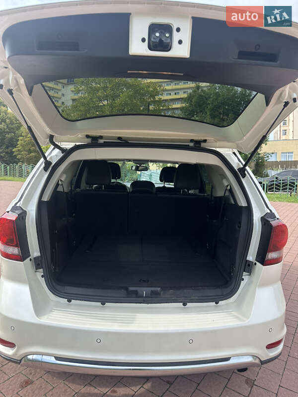 Внедорожник / Кроссовер Dodge Journey 2014 в Ивано-Франковске фото 24 Внедорожник / Кроссовер Dodge Journey 2014 в Ивано-Франковске