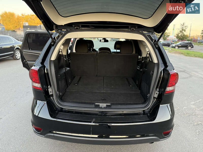 Внедорожник / Кроссовер Dodge Journey 2019 в Василькове