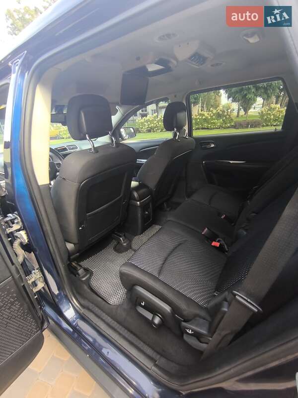 Внедорожник / Кроссовер Dodge Journey 2016 в Броварах