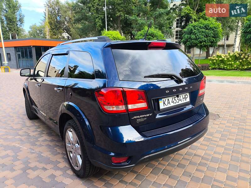 Внедорожник / Кроссовер Dodge Journey 2016 в Броварах