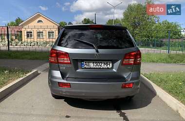 Позашляховик / Кросовер Dodge Journey 2008 в 