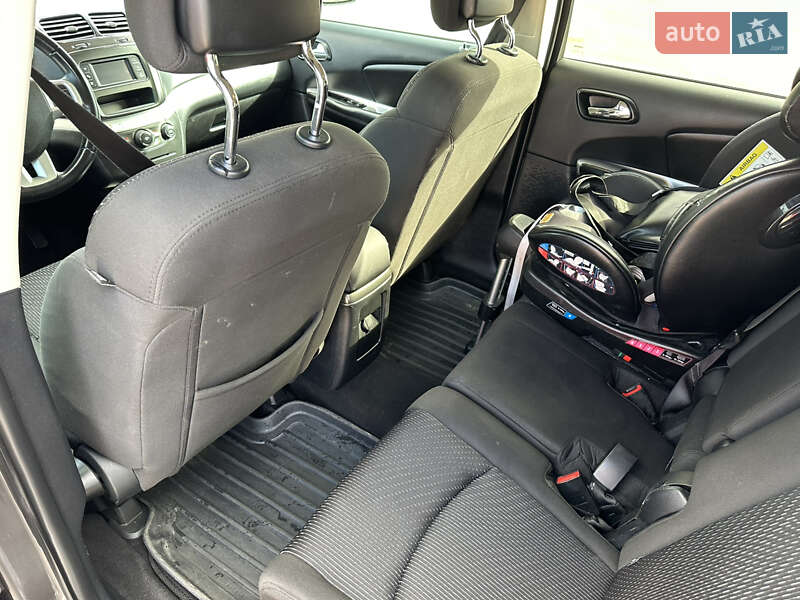 Внедорожник / Кроссовер Dodge Journey 2016 в Ровно