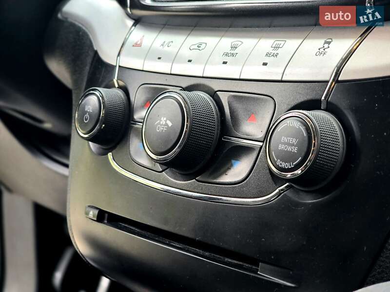 Внедорожник / Кроссовер Dodge Journey 2015 в Львове