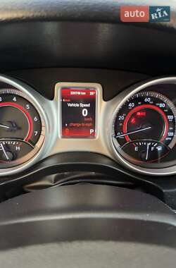 Внедорожник / Кроссовер Dodge Journey 2015 в 