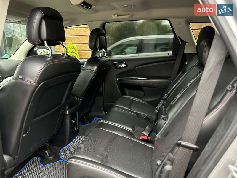Внедорожник / Кроссовер Dodge Journey 2017 в Шептицькому