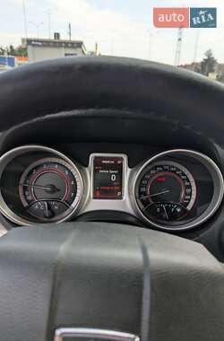 Внедорожник / Кроссовер Dodge Journey 2013 в 