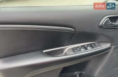 Внедорожник / Кроссовер Dodge Journey 2020 в 