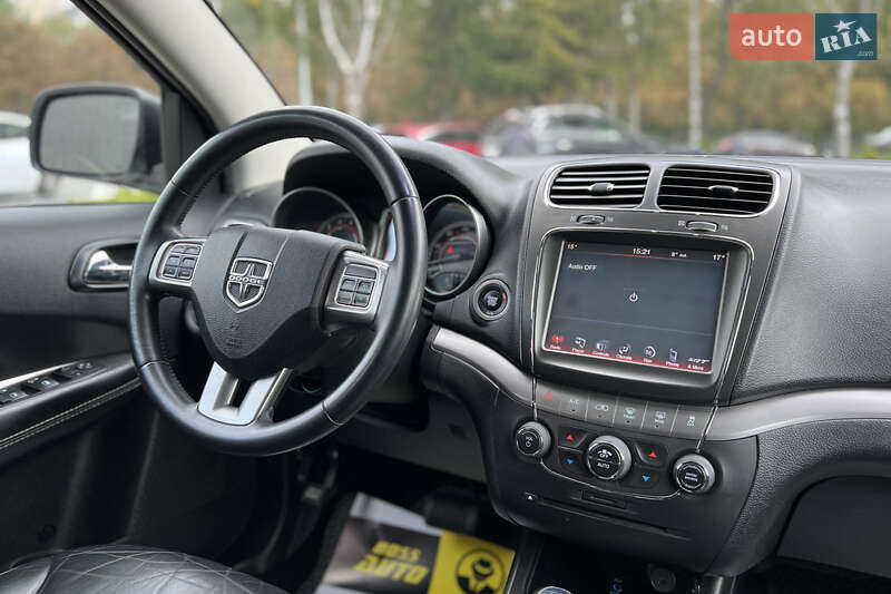 Внедорожник / Кроссовер Dodge Journey 2017 в Львове