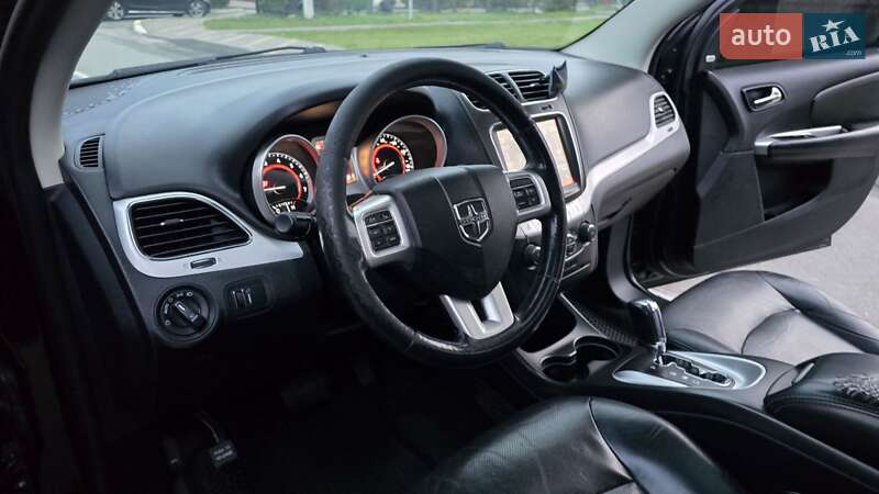 Внедорожник / Кроссовер Dodge Journey 2016 в Киеве